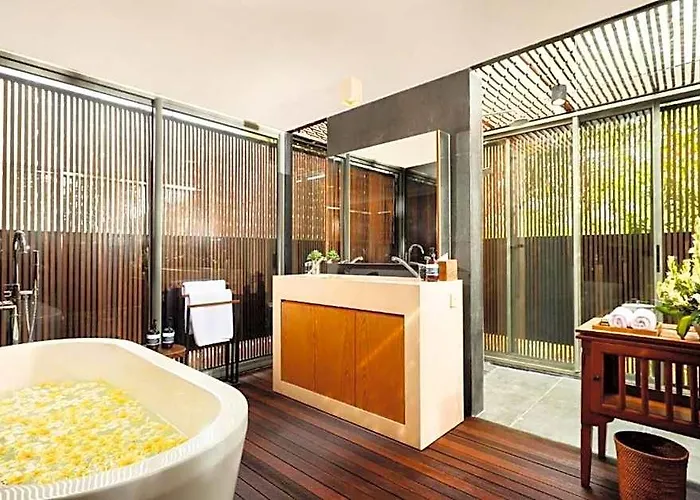 Aradhana 5 Bedroom Private Pool Zn40 *
